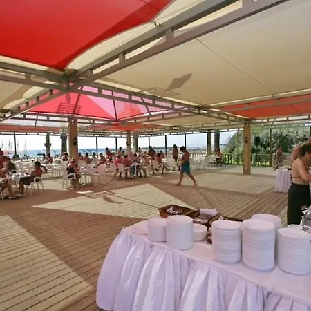 Hotel Grand Pearl & Side